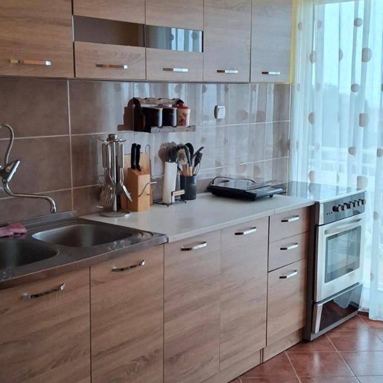 Apartment Batricevic - Apartman s 3 Spavaće Sobe, Balkonom i Pogledom na More - 2
