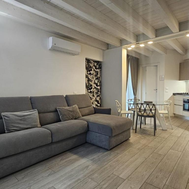 Chalet Deluxe, Villa Joy Verona, Private Chalet with Garden near City Center, Family Friendly, Independent Stay - Superior Chalet - 20