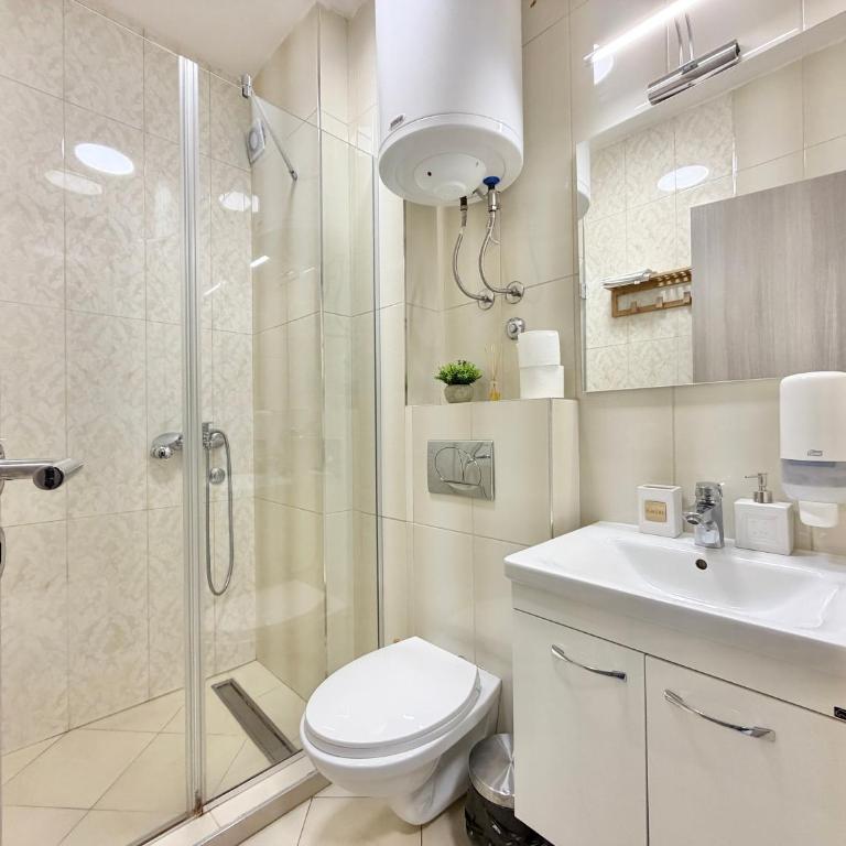Zlatibor Hills Peak - One-Bedroom Apartment - 12