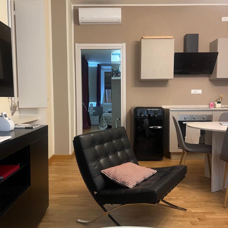 Casa Eleganza Torino - Appartamento con 1 Camera da Letto - 2