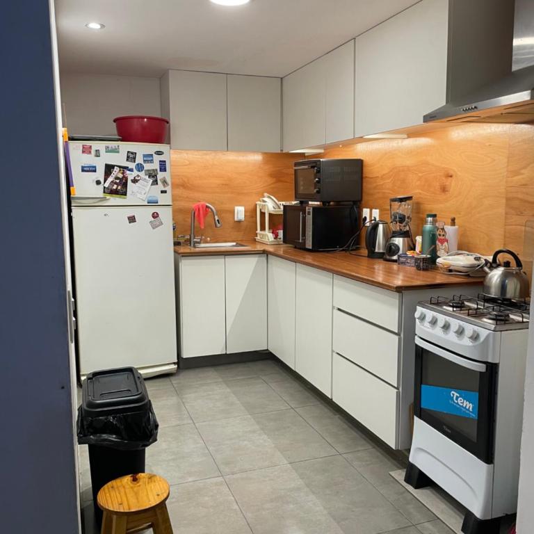 Bed in a room 2 blocks from Tres Cruces and PB - Three-Bedroom Apartment - 3