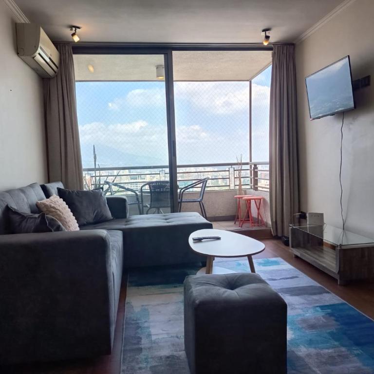 En Escuela Militar, Depto de 2 Dormitorios - Two-Bedroom Apartment - 1