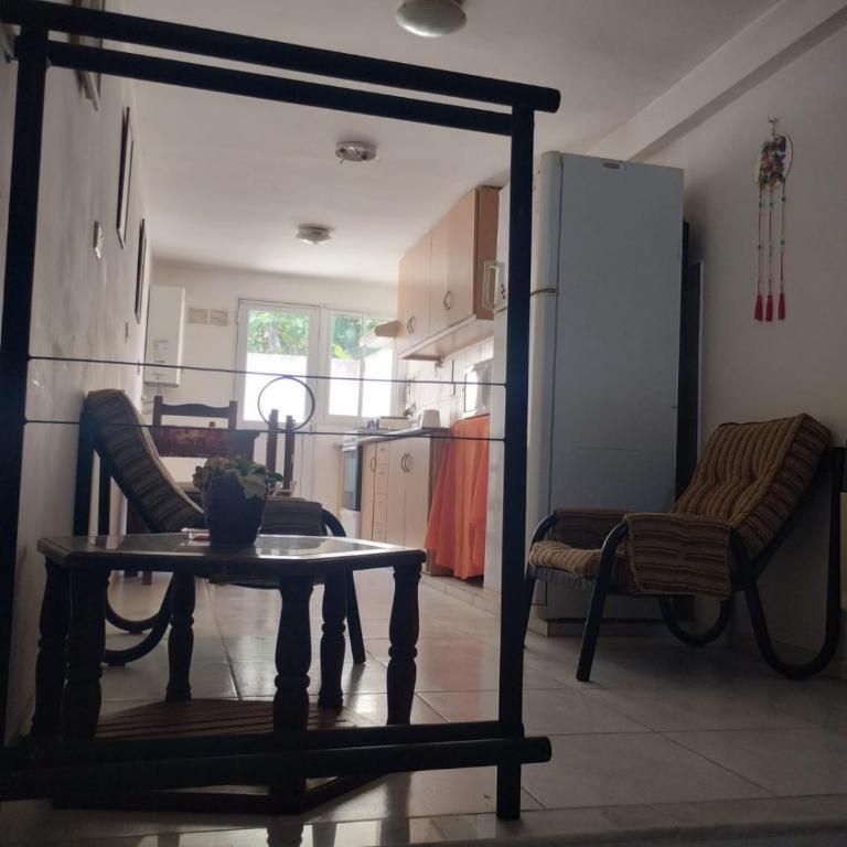 Departamento céntrico con cochera - Apartamento de 2 dormitorios - 8