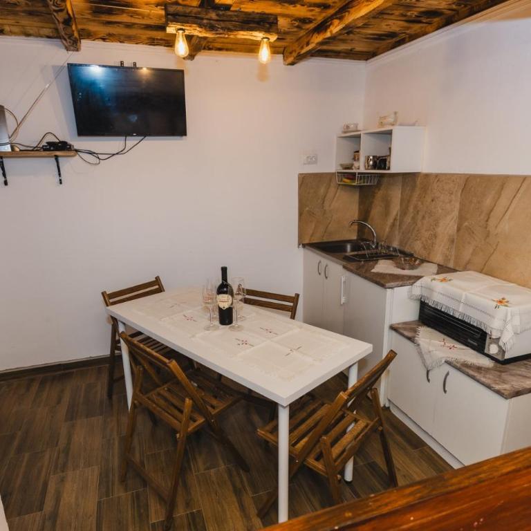 Salaṣ̌Trikić 2 - One-Bedroom Apartment - 19