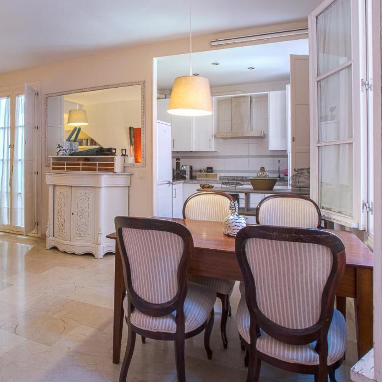 Lirio de Sevilla Apartment with a pool in the old town - Two-Bedroom Apartment - 8