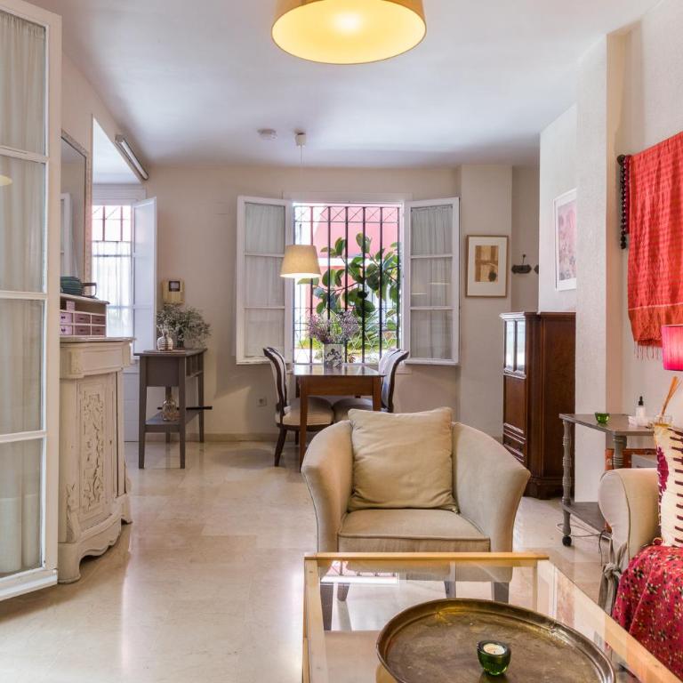 Lirio de Sevilla Apartment with a pool in the old town - Two-Bedroom Apartment - 1