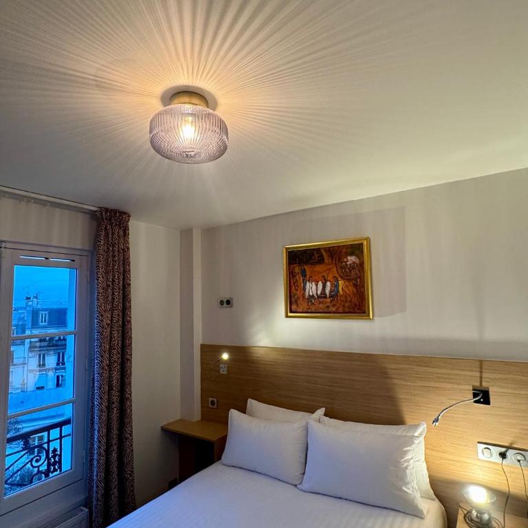 Hôtel Montmartre - Nouvellement Rénové - Petit Studio (2 Adultes) - 2