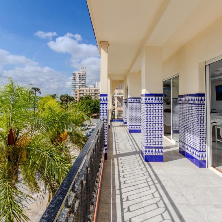 Primera línea de playa - Media estancia 11 días - Apartamento de 3 dormitorios - 51