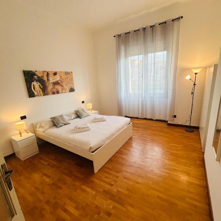 Vega Center Home - Appartamento con 3 Camere da Letto - 8