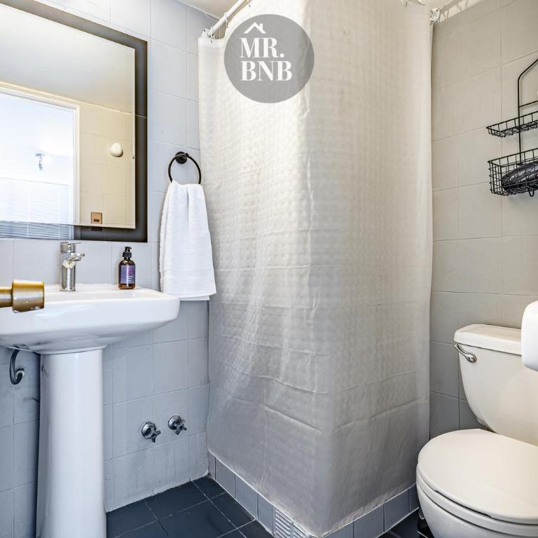 San Sebastián Apartments by Mr BnB - Two-Bedroom Apartment with City View - 2