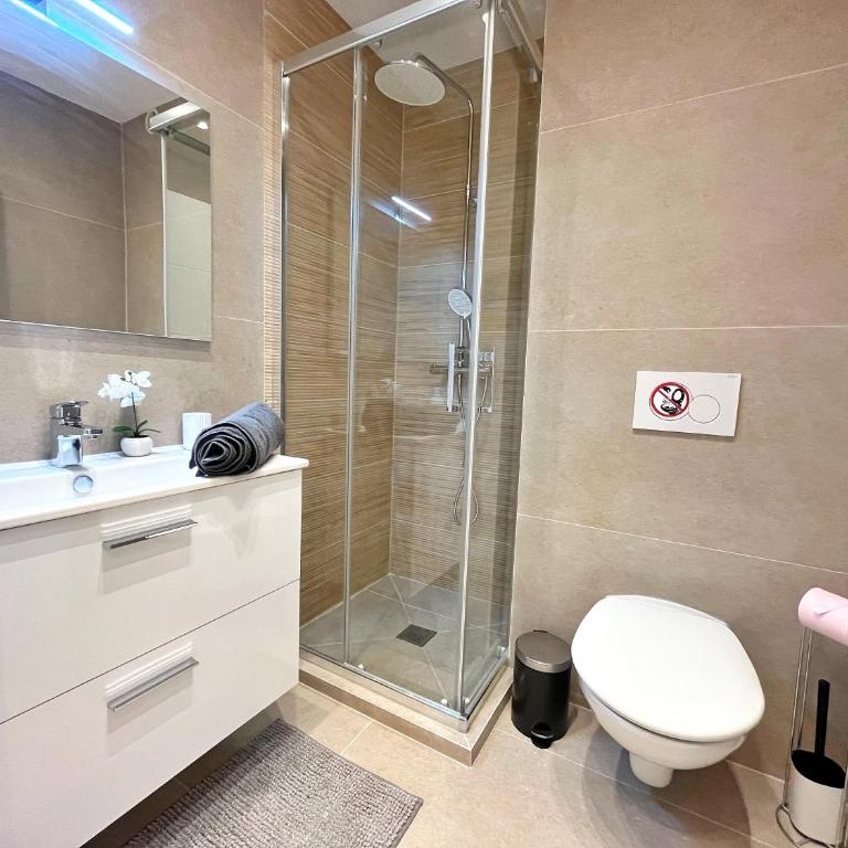 Ref 127 - 3 Pièces 2 chambres Nice Port - Appartement 2 Chambres - 5