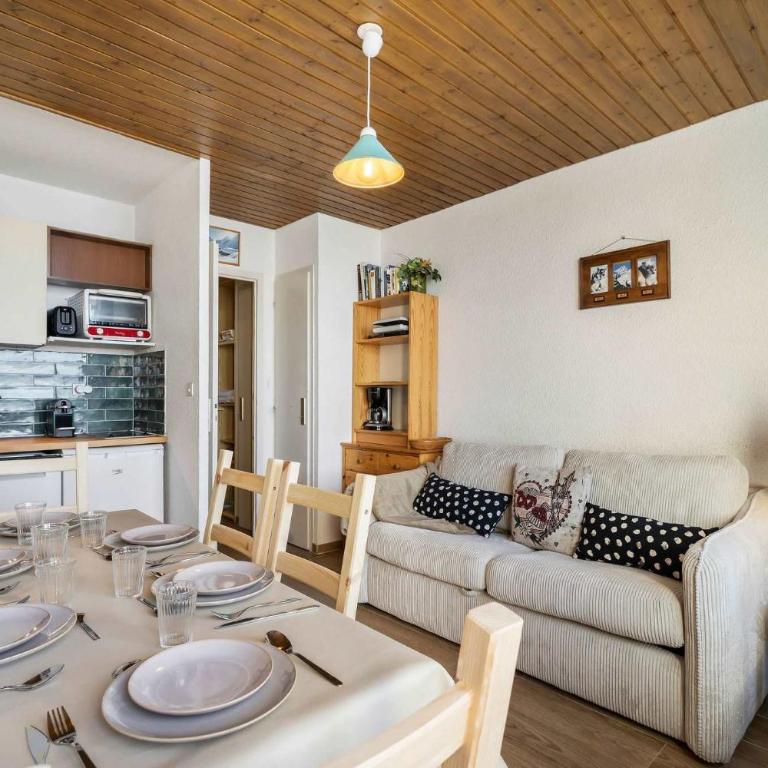 Ski-in Chalet-Style View Flat - Résidence les Eterlous - Apartment - 3