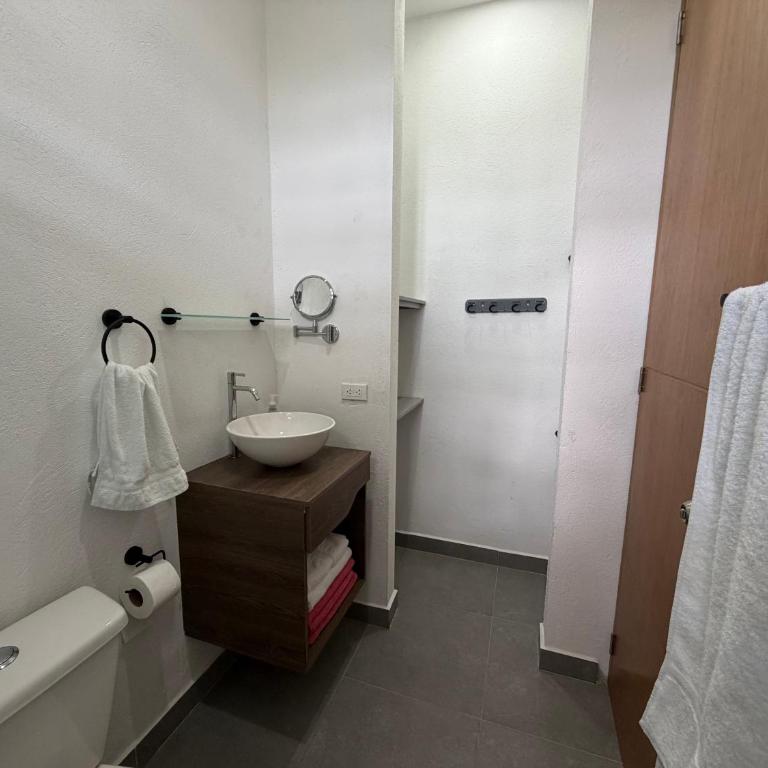 Atardeceres casa de playa - Quadruple Room with Private Bathroom - 13