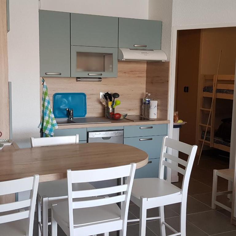 Le Soleil du Cap, 4p Proche mer - Piscine - Parking - Wifi - Clim - Apartment mit 1 Schlafzimmer und Meerblick - 2