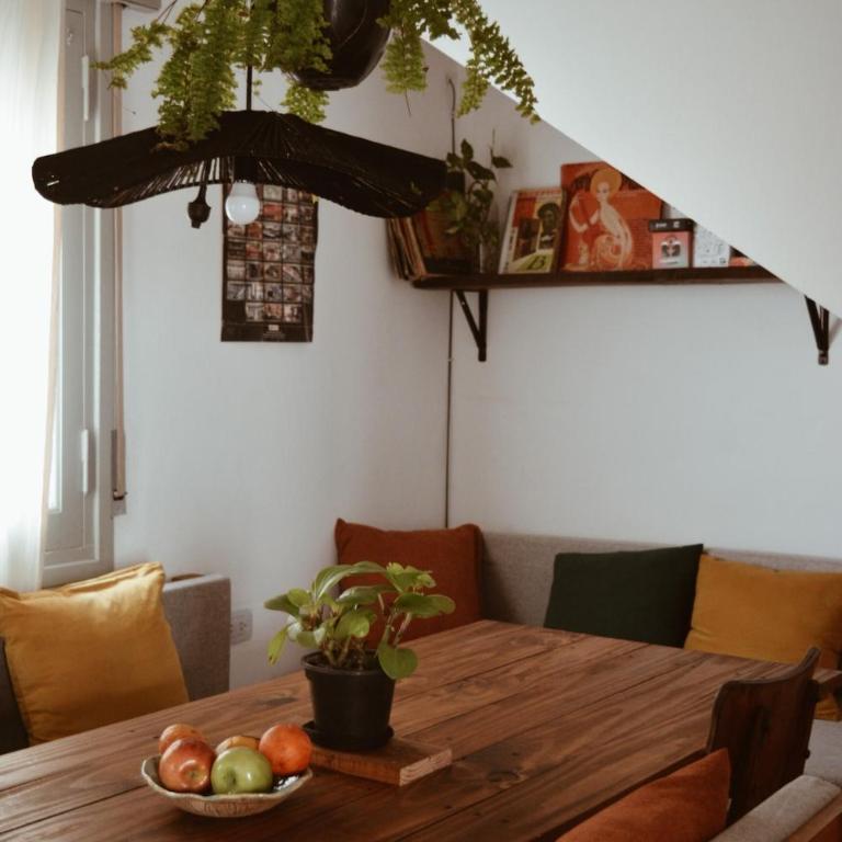Casa tranquila en la zona más turistica de Güemes - Casa de 4 dormitorios - 40