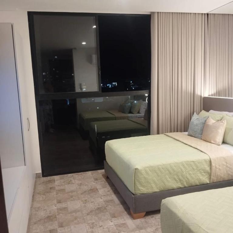 Brand New Modern Apartment-Suite Meters from the Beach - Apartamento de 1 dormitorio - 9