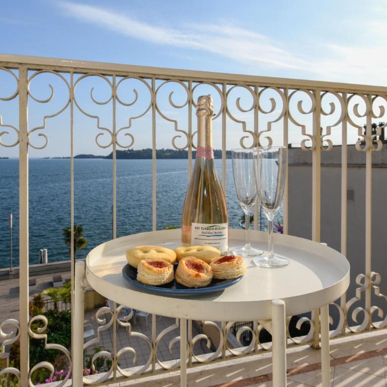 MGH - Lake View Terrace Gardone - Appartamento con Vista Lago - 21