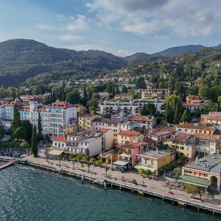 MGH - Lake View Terrace Gardone - Appartamento con Vista Lago - 39