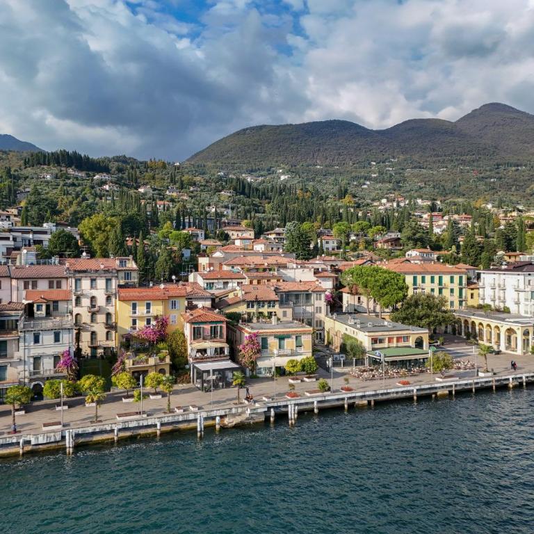 MGH - Lake View Terrace Gardone - Appartamento con Vista Lago - 40