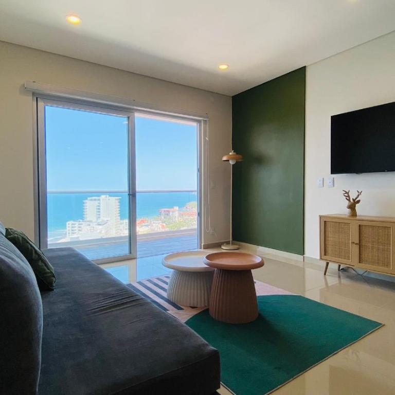 Sea view. Golden Zone. 6px. - Apartment - 15