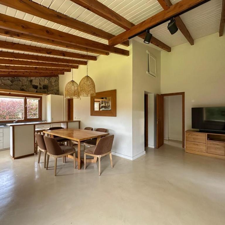 Casa en Barrio Pinar de Festa con parrilla - Casa de 3 dormitorios - 12