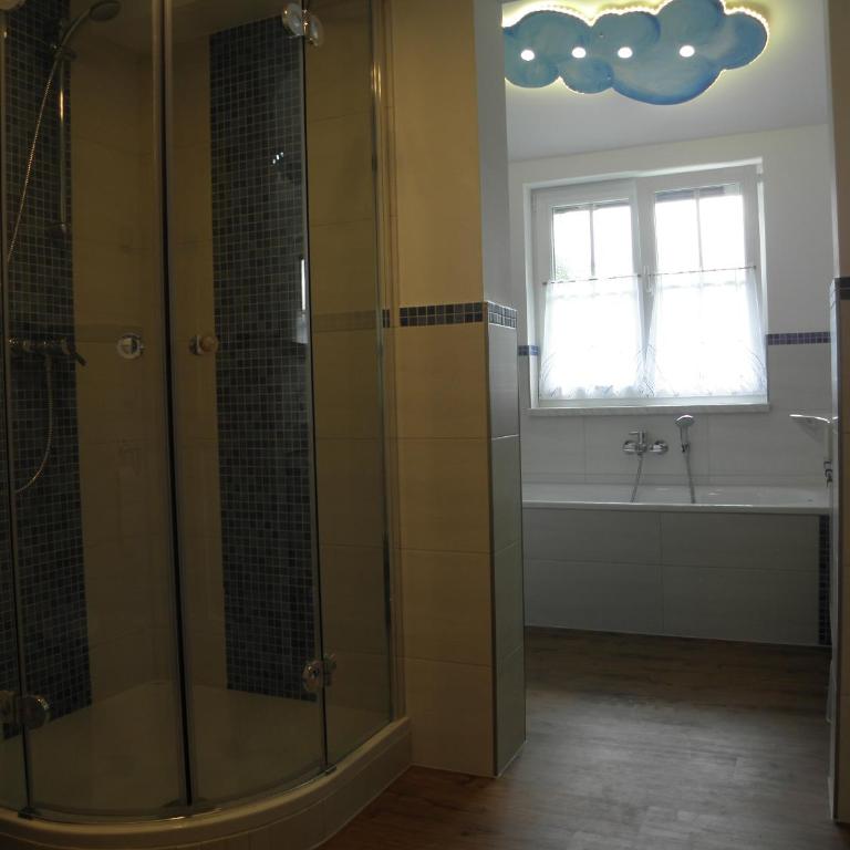 Ausseer Kleeblatt - Appartement avec Balcon - 17