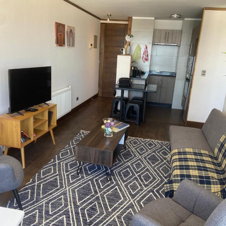 Hermoso departamento en Costa de Montemar, Concón -las piscinas sólo se pueden usar en arriendos sobre 15 días - Two-Bedroom Apartment with Terrace and Sea View - 10