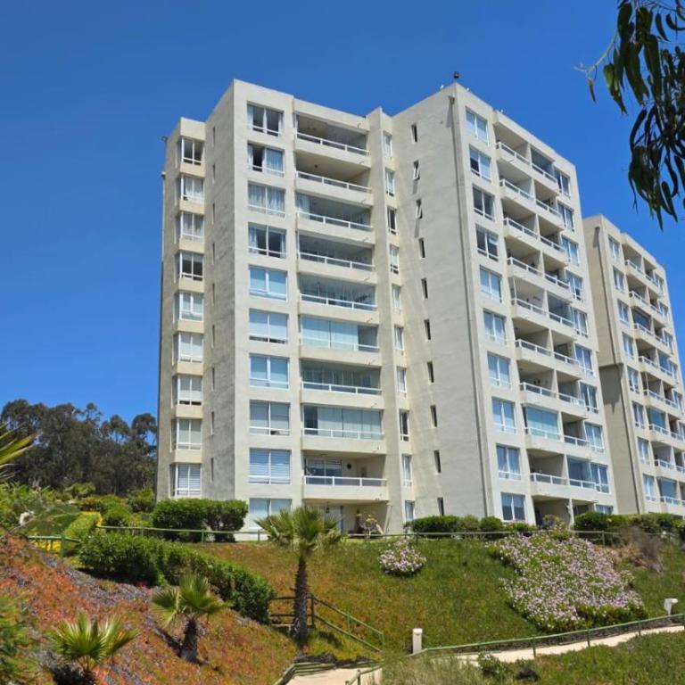 CostaQuilen Departamento - Three-Bedroom Apartment with Water View - 1