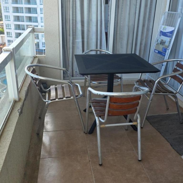 CostaQuilen Departamento - Three-Bedroom Apartment with Water View - 4