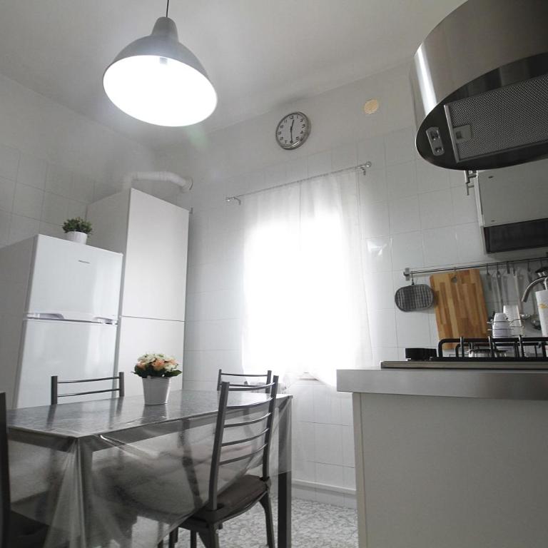 Casa Camilla - Appartamento con 2 Camere da Letto e Vista Mare - 9