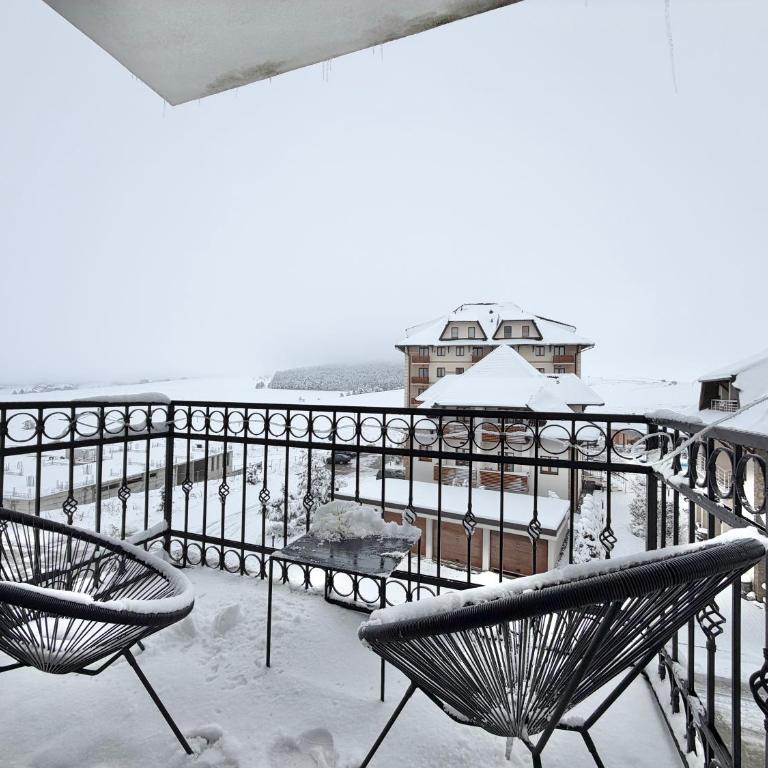 Zlatibor Hills Peak - One-Bedroom Apartment - 8