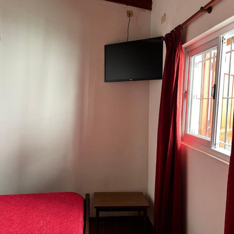 Complejo Quimey No se alquila a jóvenes y se reserva con el 30 porciento del total mediante depósito bancario - One-Bedroom House - 10