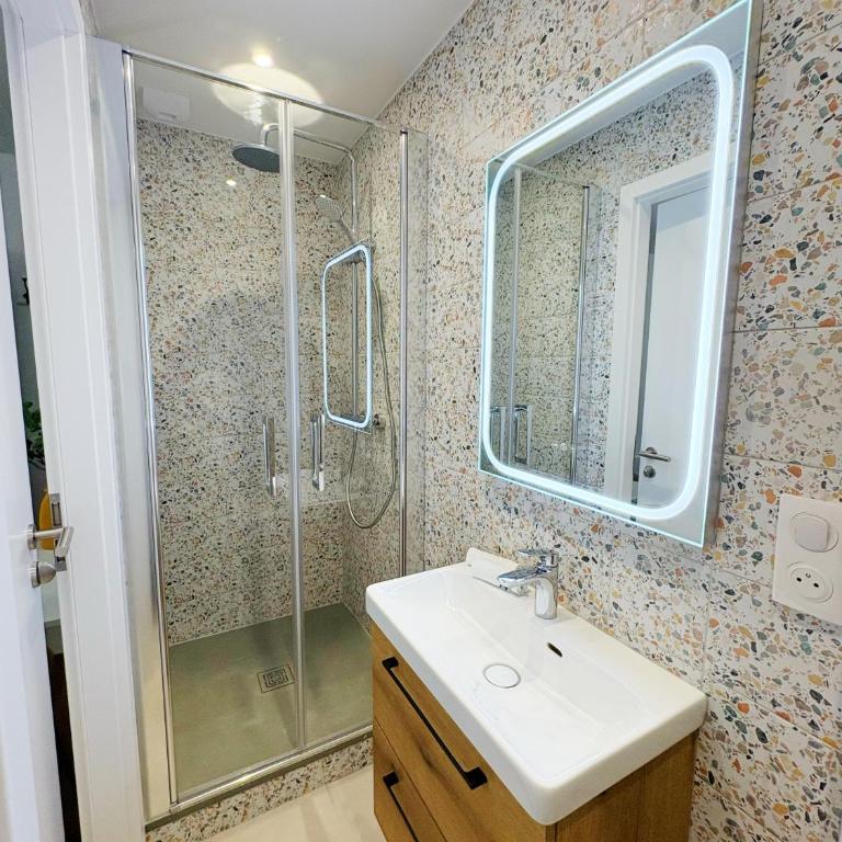 Résidence K - Séjour haut de gamme à Strasbourg - Estudio Deluxe con cama grande - 3