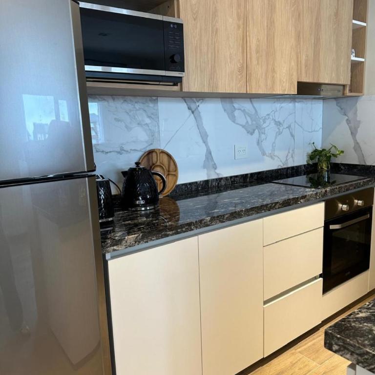 Centrico Moderno y funcional - Apartamento Familiar de 2 dormitorios con vistas - 16