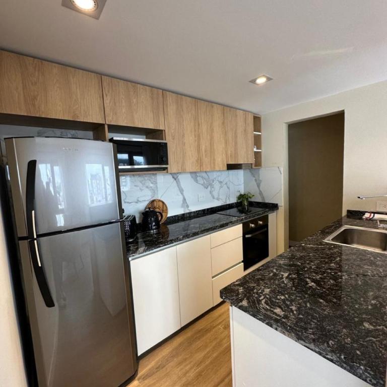 Centrico Moderno y funcional - Apartamento Familiar de 2 dormitorios con vistas - 17