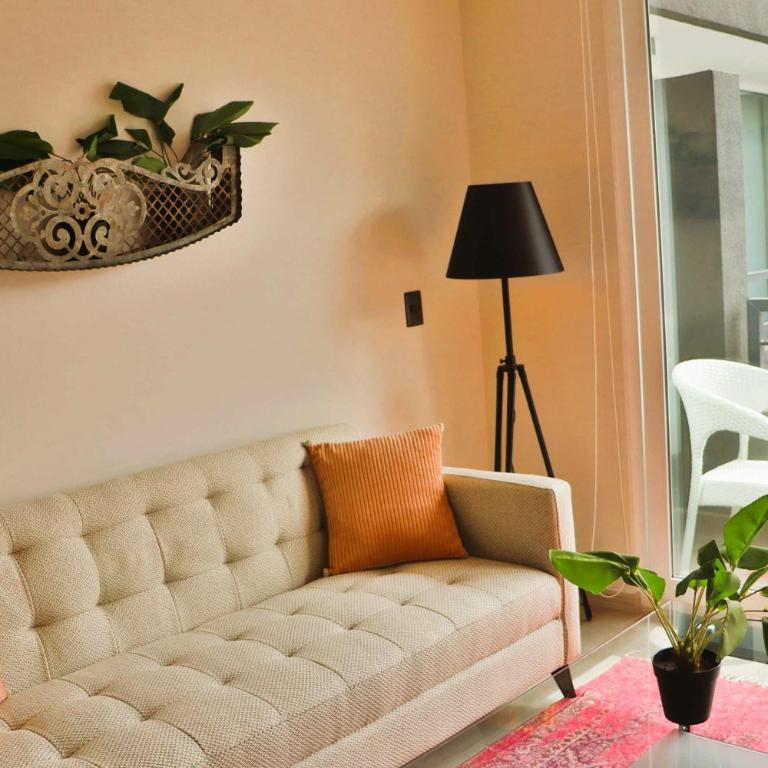 HOM I Wifi Piscina Parking Cowork Metro Almagro - Apartment - 20