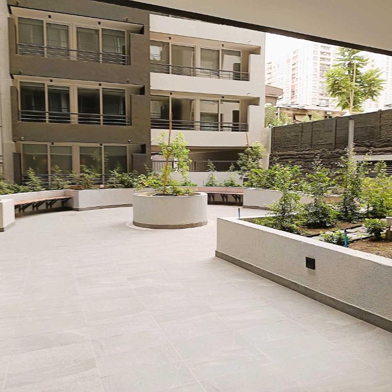 HOM I Wifi Piscina Parking Cowork Metro Almagro - Apartment - 51