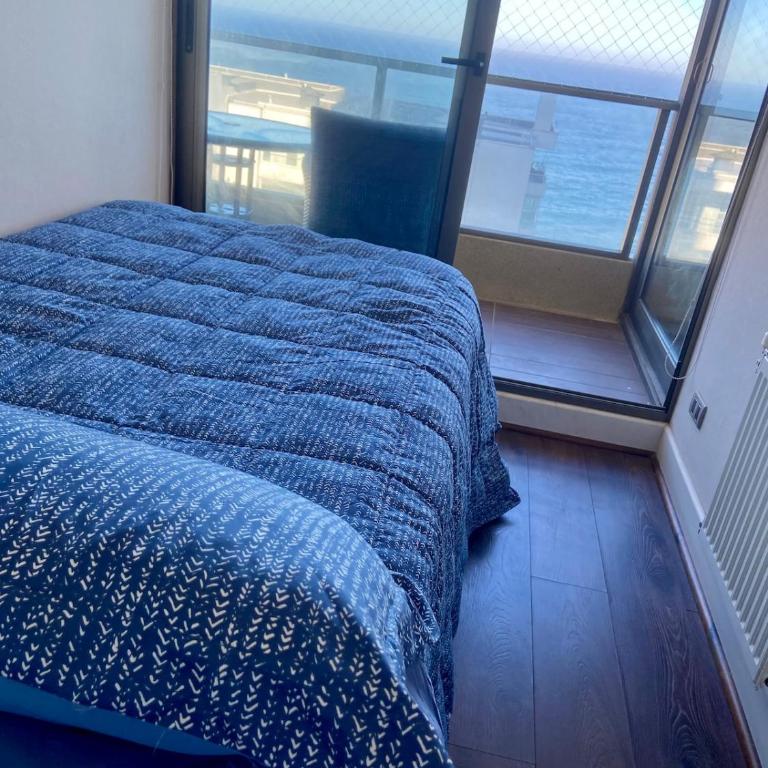 Hermoso departamento en Costa de Montemar, Concón -las piscinas sólo se pueden usar en arriendos sobre 15 días - Two-Bedroom Apartment with Terrace and Sea View - 6