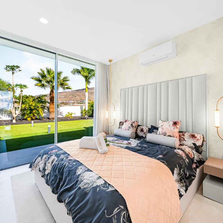 Luxury Villa with Heated Pool & Jacuzzi Near Costa Adeje Golf - Villa - 53