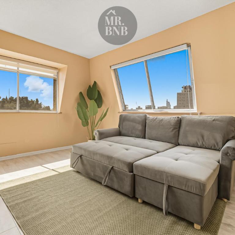 Marcoleta Apartments by Mr BnB - Two-Bedroom Apartment - 10