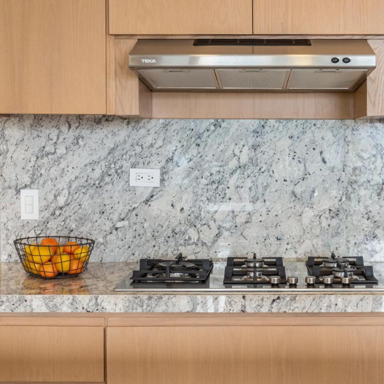 Modern Condo with Stunning Bay Views - Apartamento de 3 dormitorios - 10