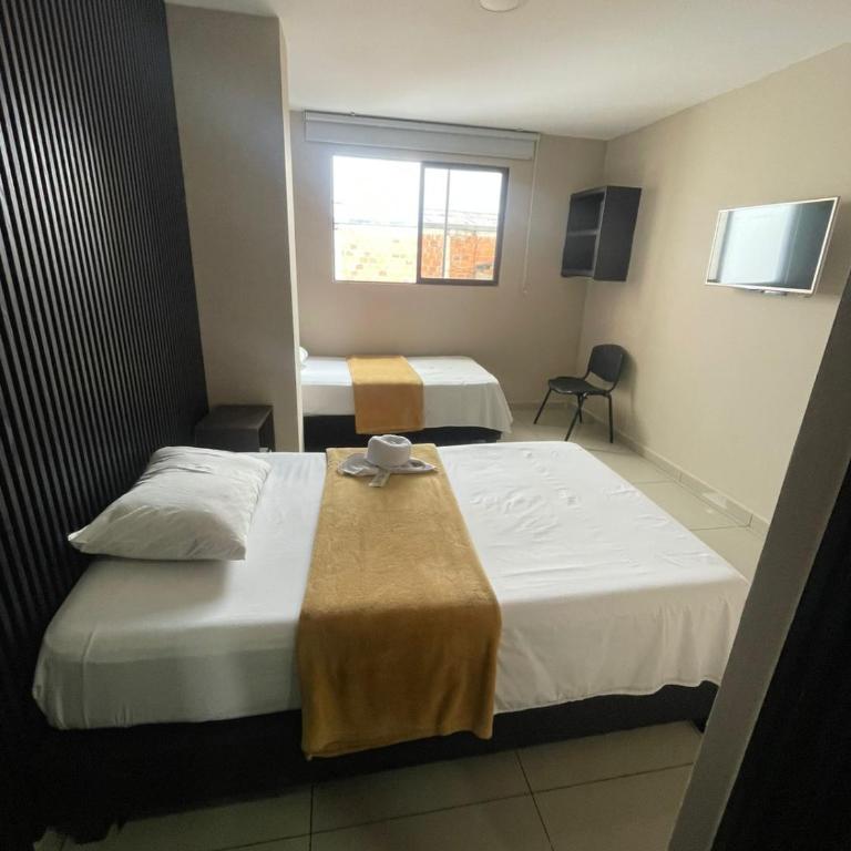 Hotel Escorial Ibagué - Habitación Triple - 6