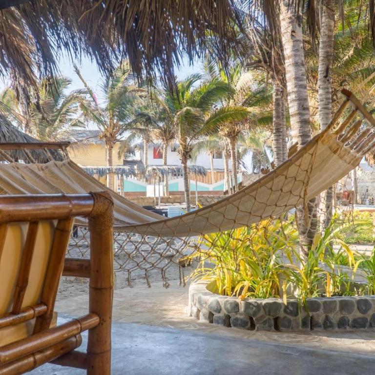 Bali Lodge Máncora - Playa, Piscina & Desayuno - Habitación Doble con vistas a la piscina - 2