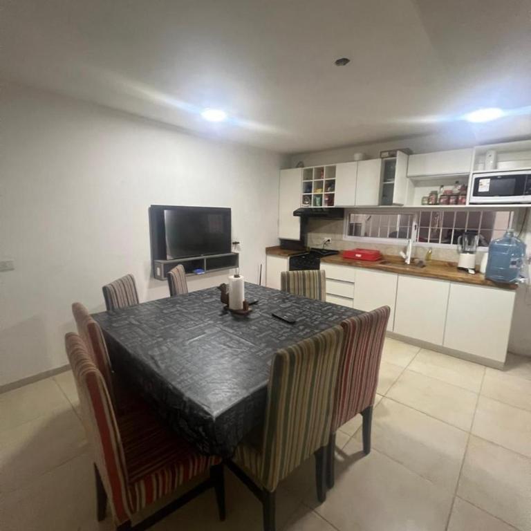 Lo de Tomy - Casa de 4 dormitorios - 2