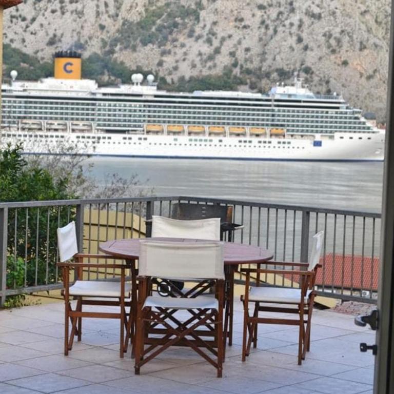 Zlatna Guest House - Two-Bedroom Villa - 14