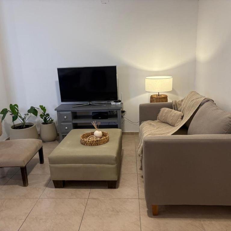 Departamento Liban - Two-Bedroom Apartment - 8