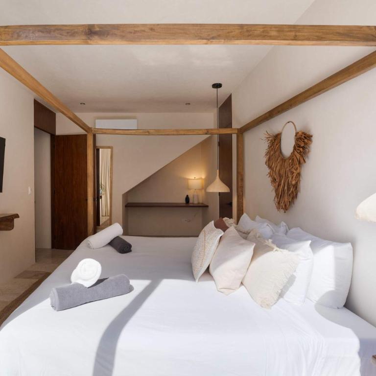 Seremonia 3BR Villa with Private Pool & Jacuzzi - Villa - 16