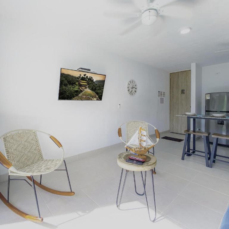 Amazing Apartment 2Bed 2Bath Bello Horizonte - Two-Bedroom Apartment - 32