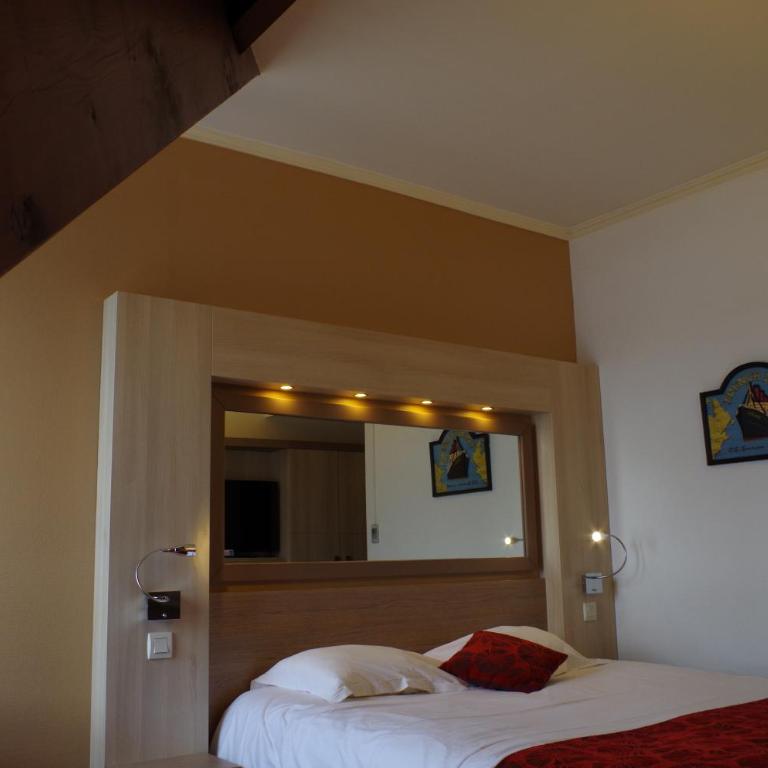 Logis Hotels, Hôtel Aquilon, Saint-Nazaire - Chambre Double Traditionnelle - 3