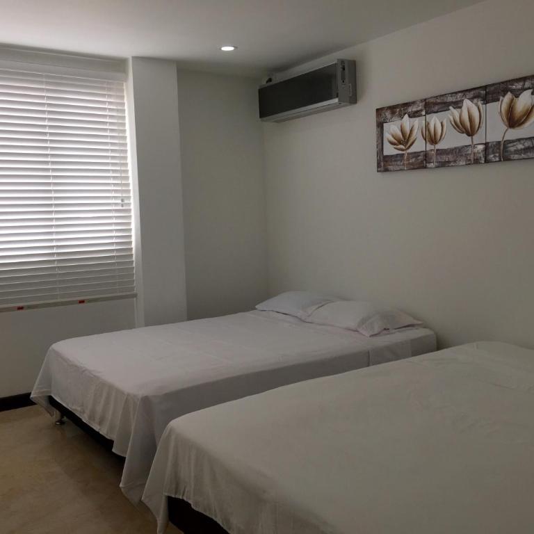 Apartamentos Martinez - Two-Bedroom Apartment - 6